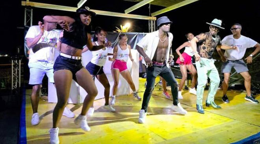A Baia Domizia il primo villaggio dove si “Baila” cubano
